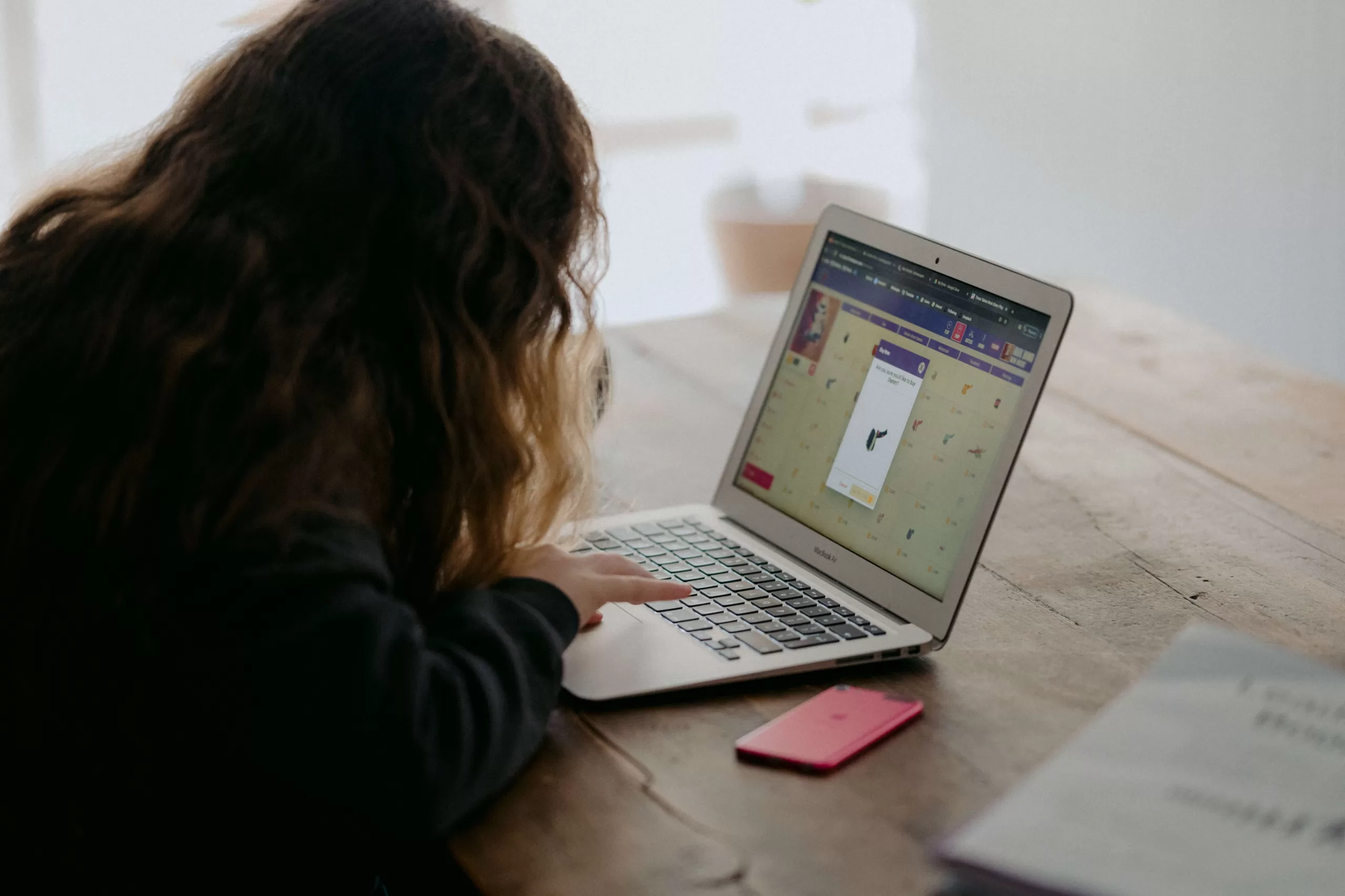 anniesprattVyEK9wOuPwunsplash 1 Yayasan Lazuardi Indonesia