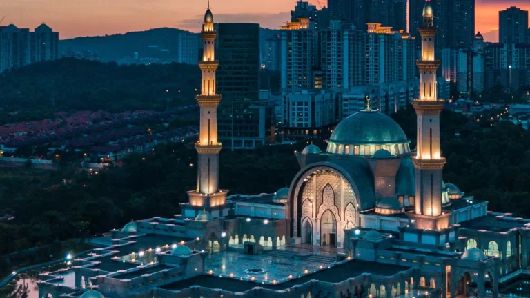 Keutamaan Hari Jumat, Umat Muslim Wajib Tahu