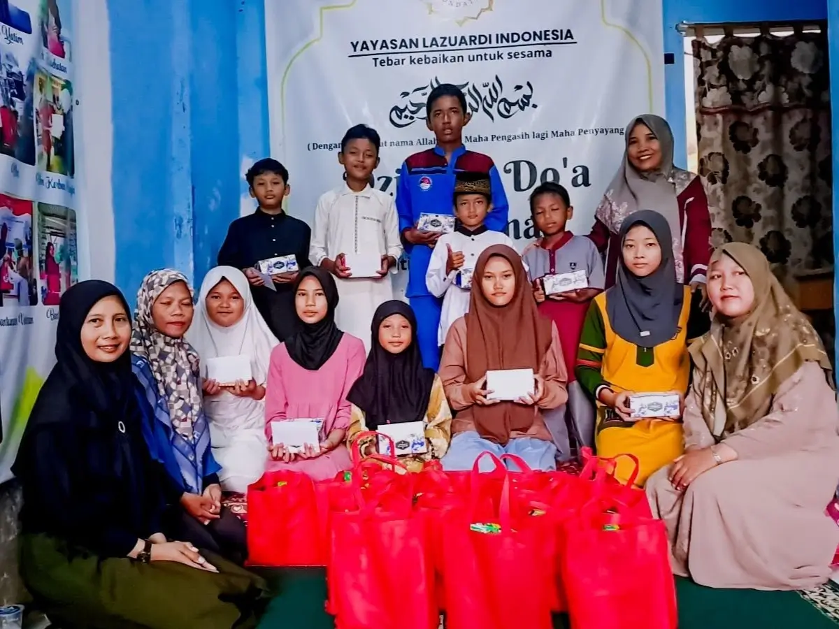 kegiatan santunan bulanan untuk adik yatim